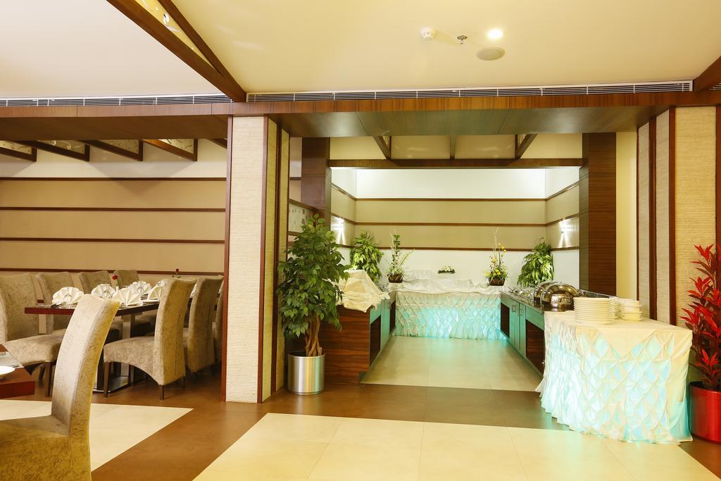 Hotel Moonlit Regency Thodupuzha Exterior foto
