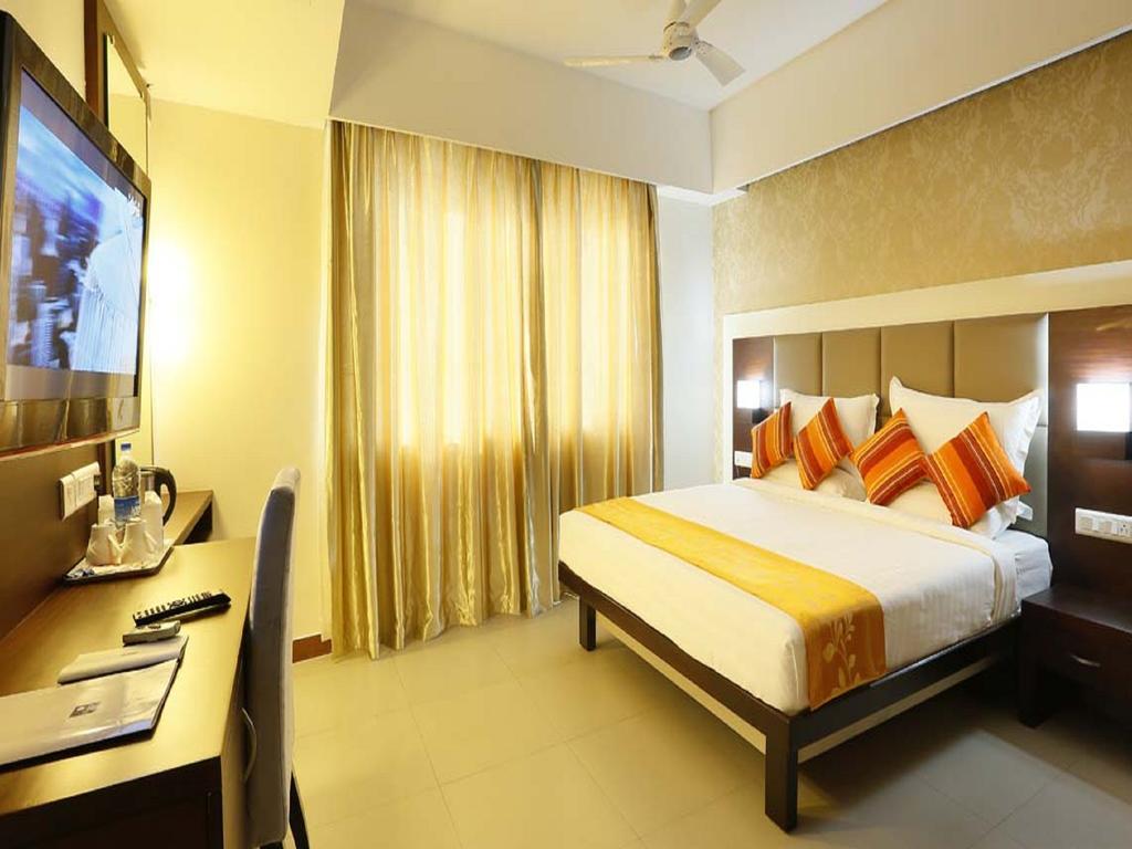 Hotel Moonlit Regency Thodupuzha Exterior foto